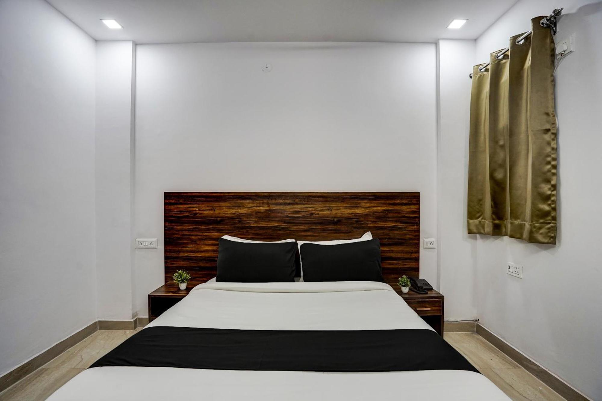 Townhouse Cloud Bay Gurgaon Exterior foto