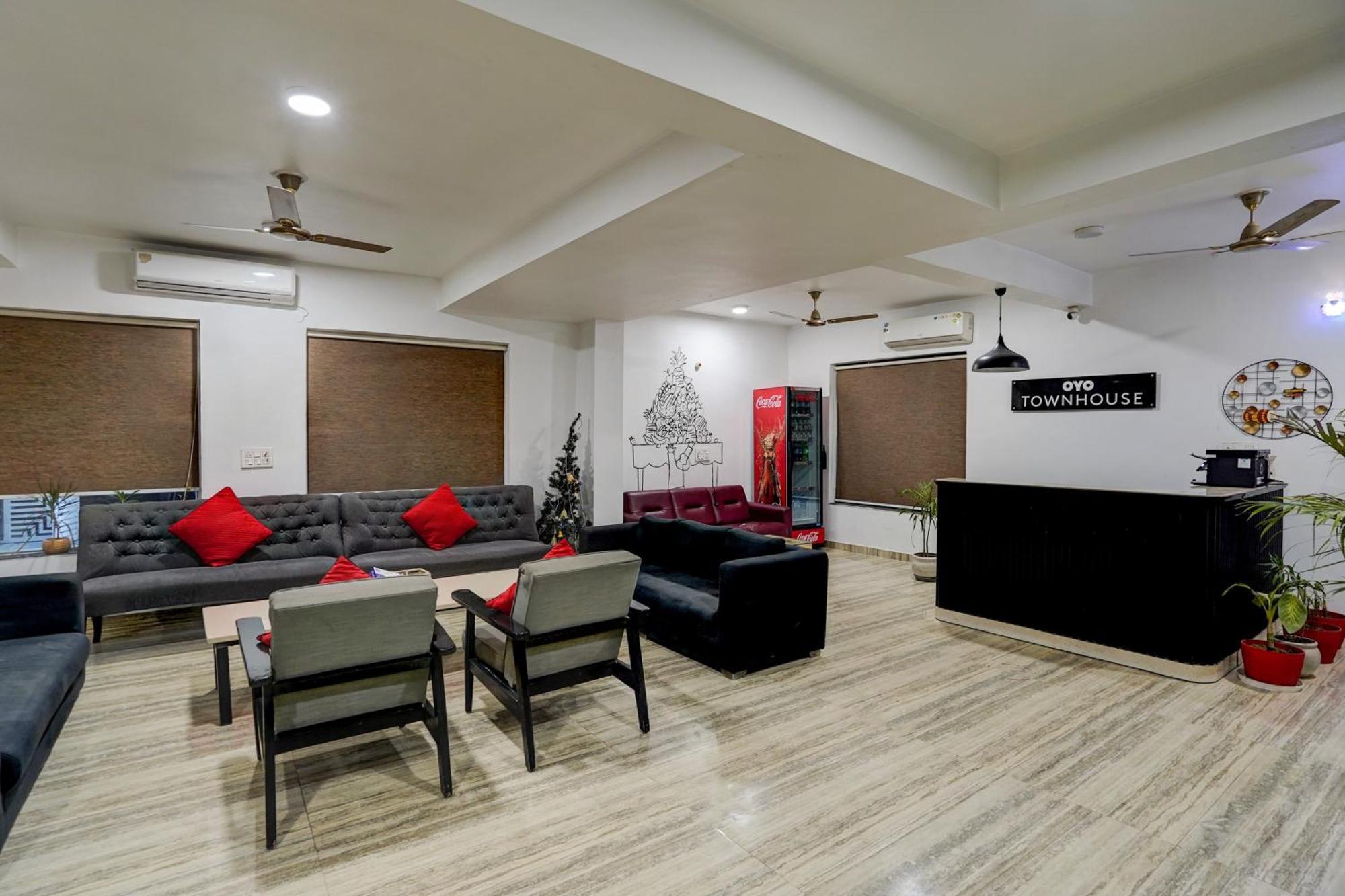 Townhouse Cloud Bay Gurgaon Exterior foto