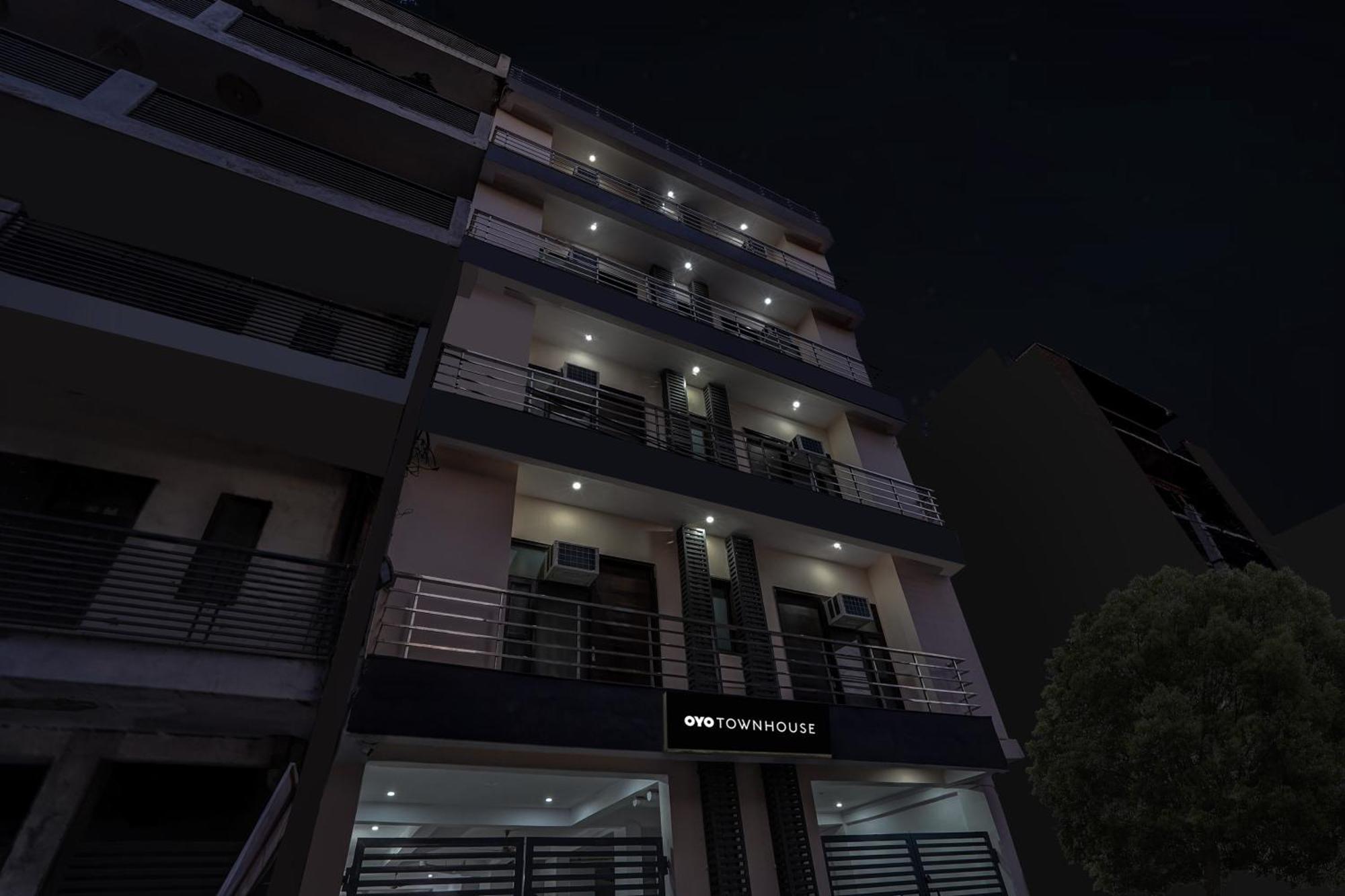 Townhouse Cloud Bay Gurgaon Exterior foto