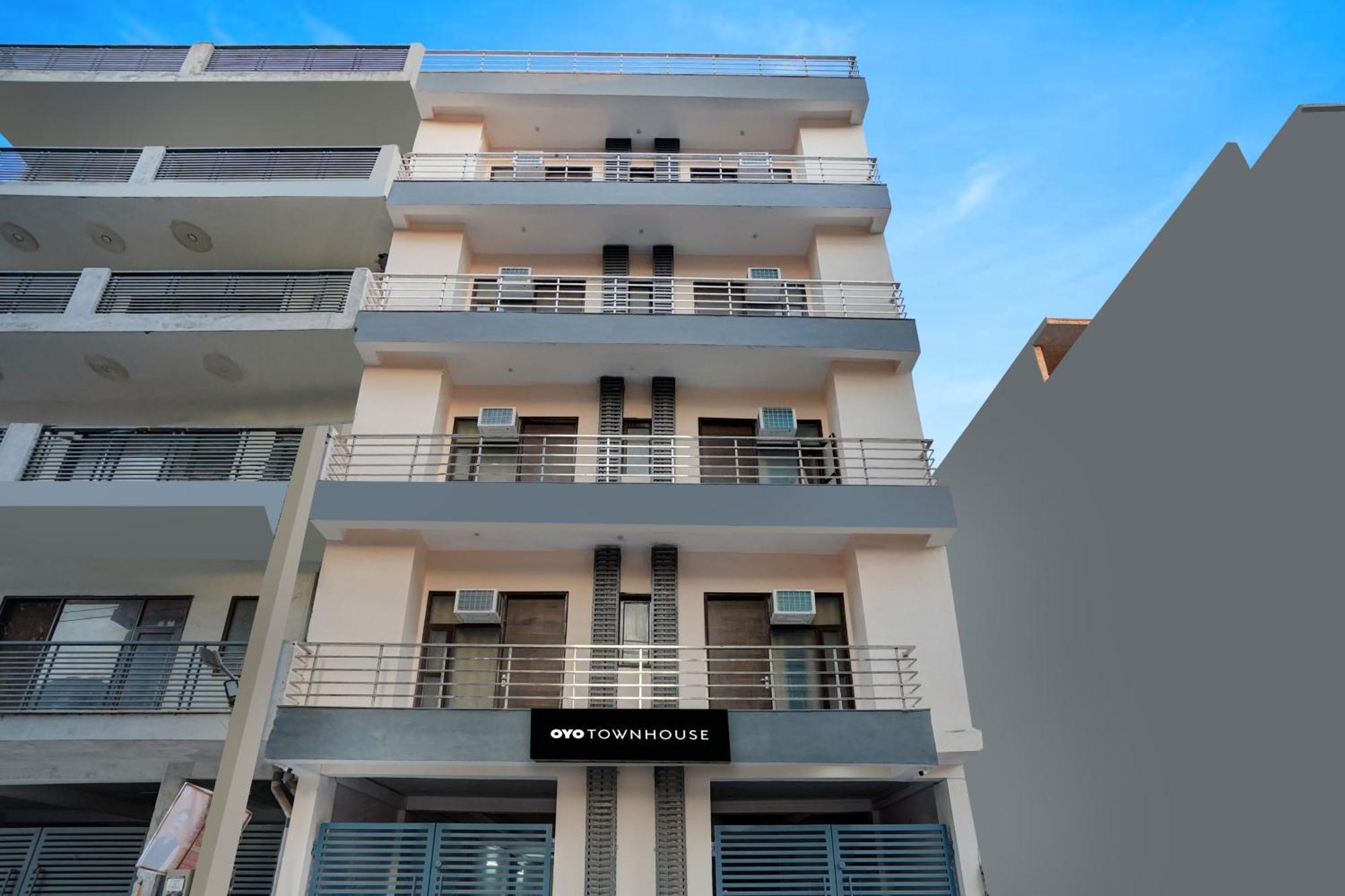 Townhouse Cloud Bay Gurgaon Exterior foto